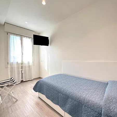 Casa Toe De Luxe *